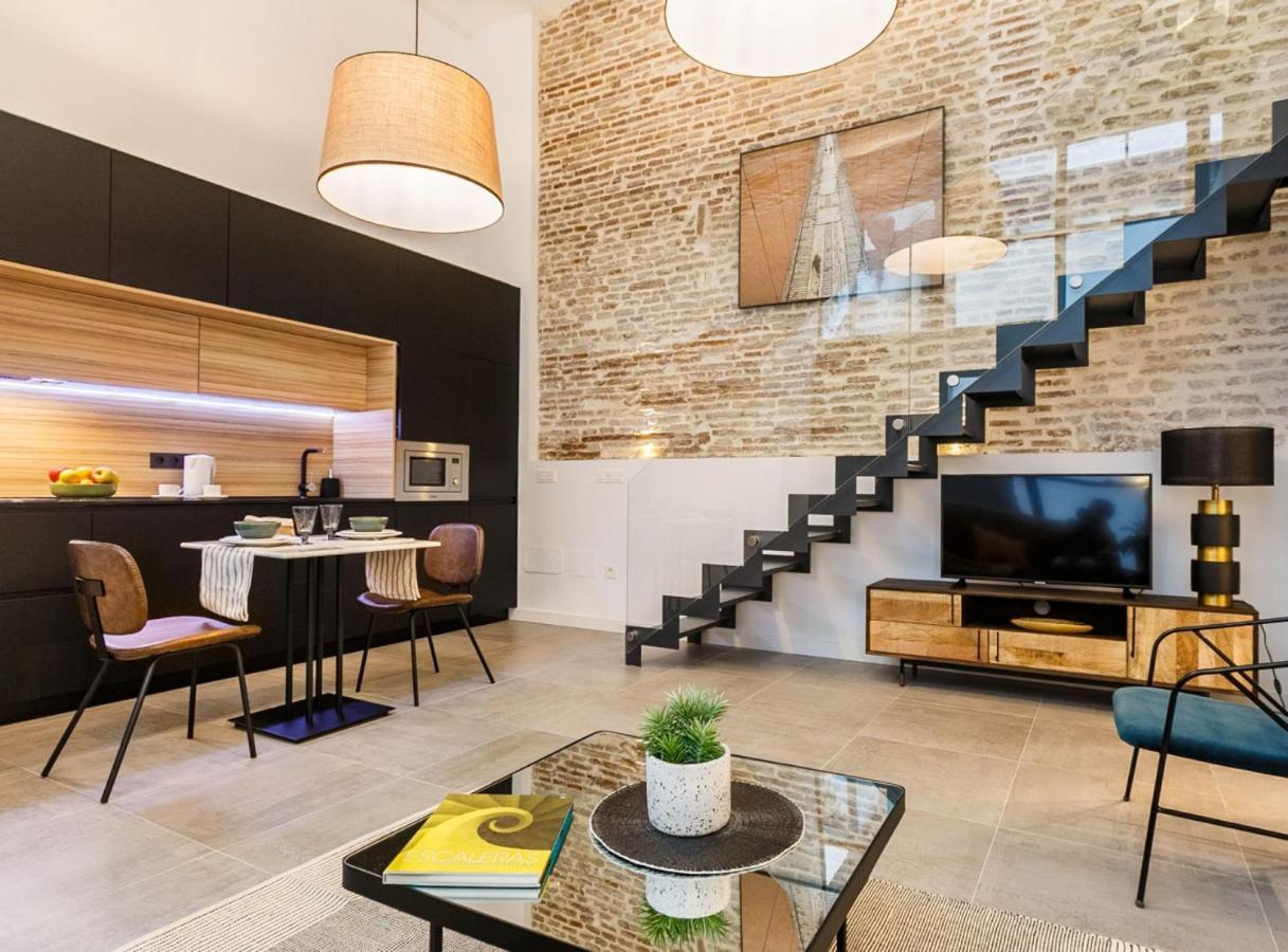 Amplisimo Y Coqueto Apartamento De Lujo Y Diseno En Pleno Centro Севилья Экстерьер фото